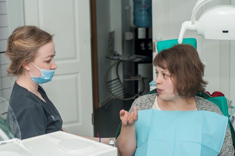 Стоматология в Новосибирске. Тест-драйв стоматологической клиники «Abend»: отзывы о терапевте, ортодонте, гигиенисте. Недорогая имплантация зубов в Новосибирске.