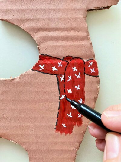 Мастер-класс «Сказочный олень». Новогоднее украшение из подручных материалов