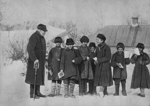 Лев Толстой и его дети: сложное отцовство гениального писателя