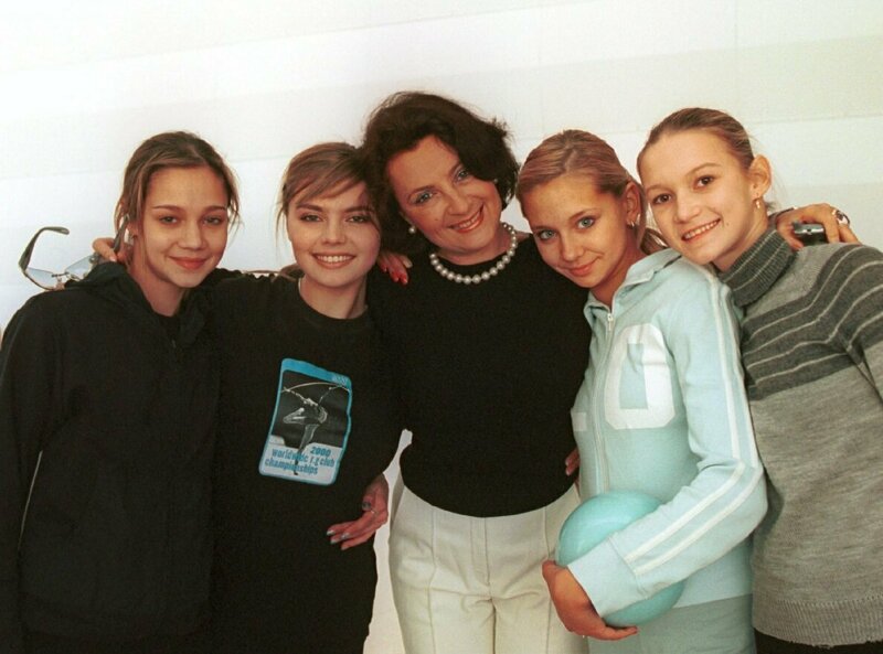 Мама сотни дочерей и одного сына