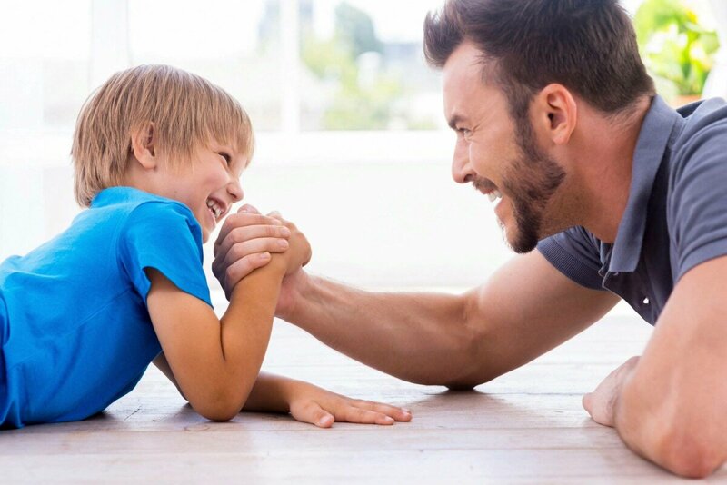 родители должны оставаться родителями, а не становиться друзьями
